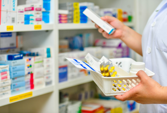 foto farmacia medicinas